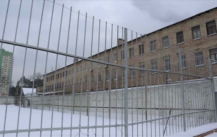Первая украинская тюрьма выставлена на аукцион (фото)