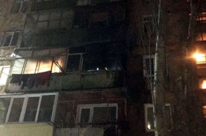 Под Днепром во время пожара в квартире пострадал 56-летний мужчина: фото