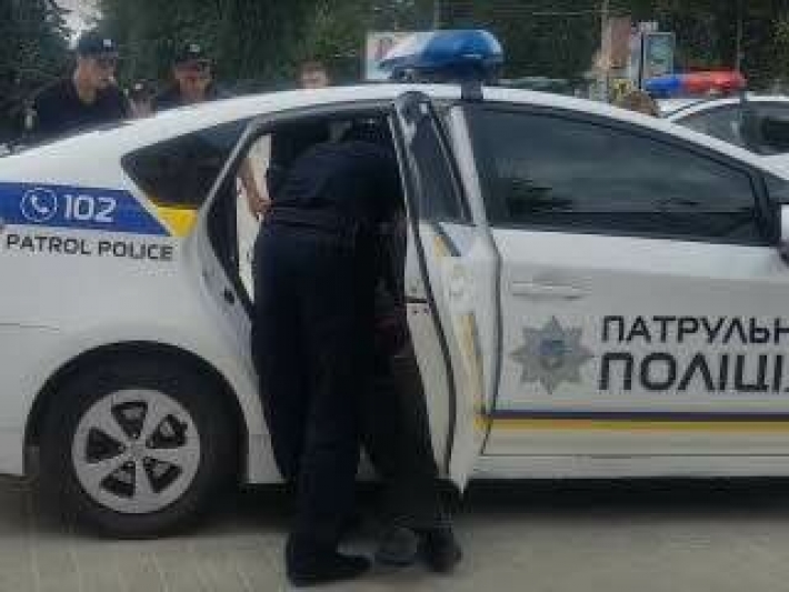 В Киеве на "горячем" поймали банду известных воровок - промышляют кражами давно: видео