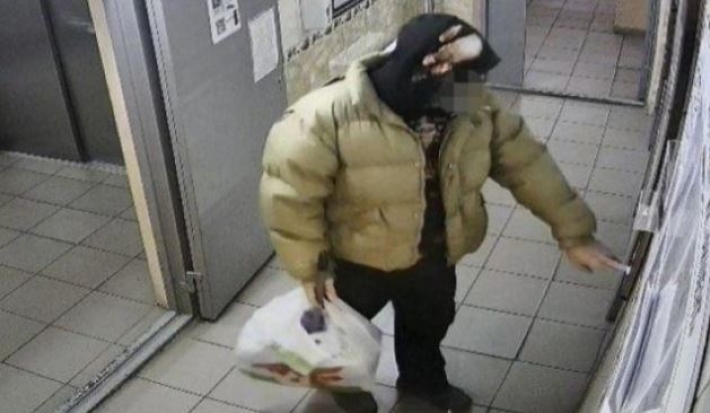 В Киеве будут судить уборщика, который украл полмиллиона гривен у клиента