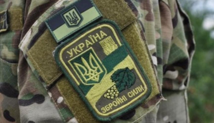 В Мариуполе семейный врач назвала украинского военного убийцей: в сети волна гнева