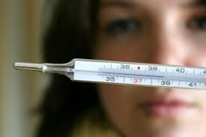 Температура поднималась до 38,5: украинка рассказала о самочувствии после прививки от коронавируса