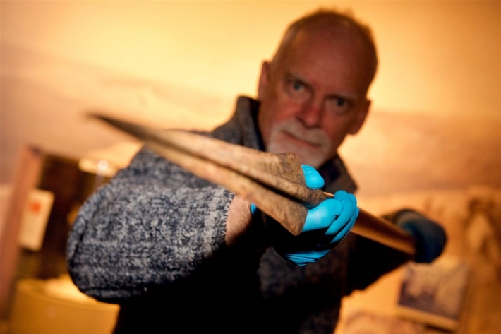 В Британии обнаружили наконечник копья, которому 3 тыс. лет - это настоящая редкость