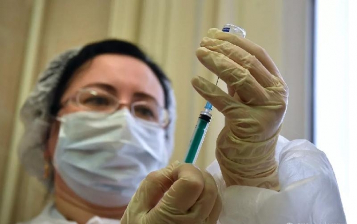 Сколько врачей в Мелитополе отказываются вакцинироваться от коронавируса. Когда в город привезут CoviShield