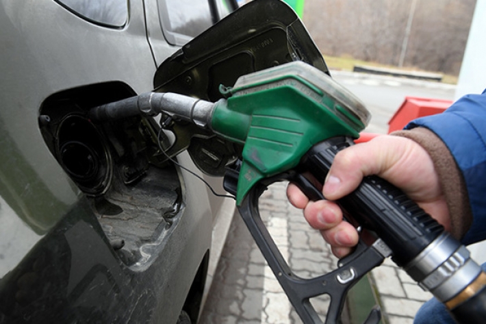 В Украине могут взлететь цены на бензин: названа главная причина