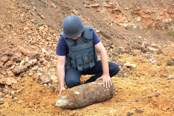 Под Запорожьем нашли мины и снаряды