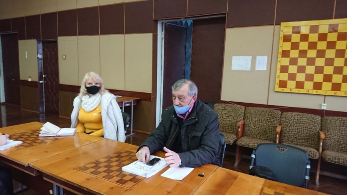 В Мелитополе только три депутата встретились с избирателями после выборов (фото, видео)