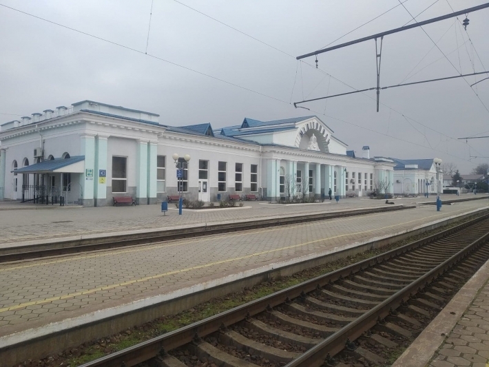 У поездов, следующих через Мелитополь, изменится раписание