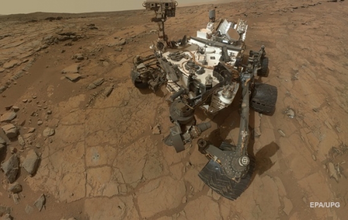 Ровер запечатлел "пылевого дьявола" на Марсе (видео)