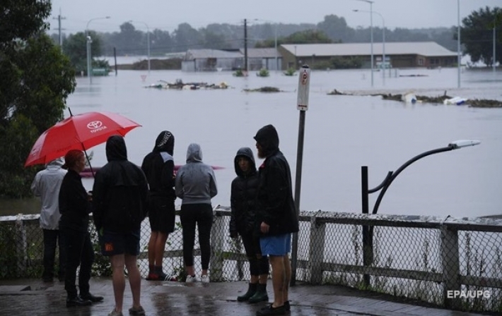 Наводнение в Австралии: эвакуированы почти 20 тысяч человек (видео)