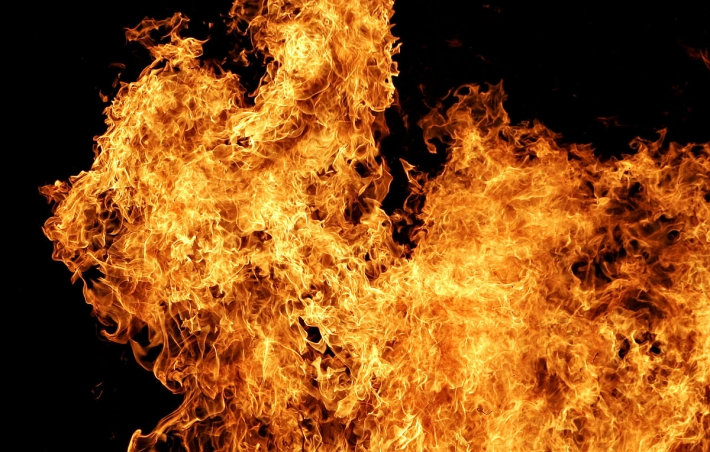 В Запорожье во время пожара погиб неизвестный мужчина