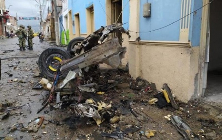 В Колумбии у здания мэрии произошел взрыв (фото, видео)