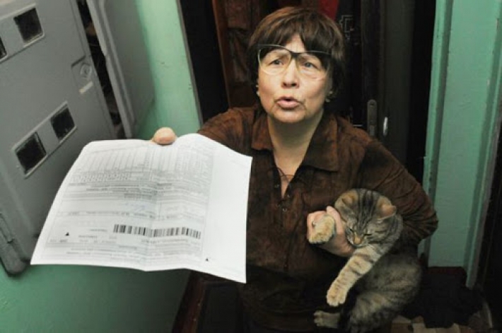 В Мелитополе электросеть насчитала пенсионерке многотысячный долг на квартиру, которая ей не принадлежит