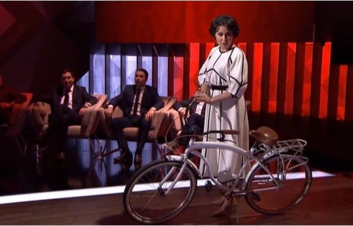 Велосипед Голобородько привезли в эфир ток-шоу (видео)