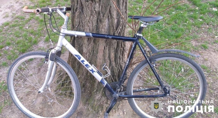 Вор в Мелитополе украл велосипед и продал его за несколько минут