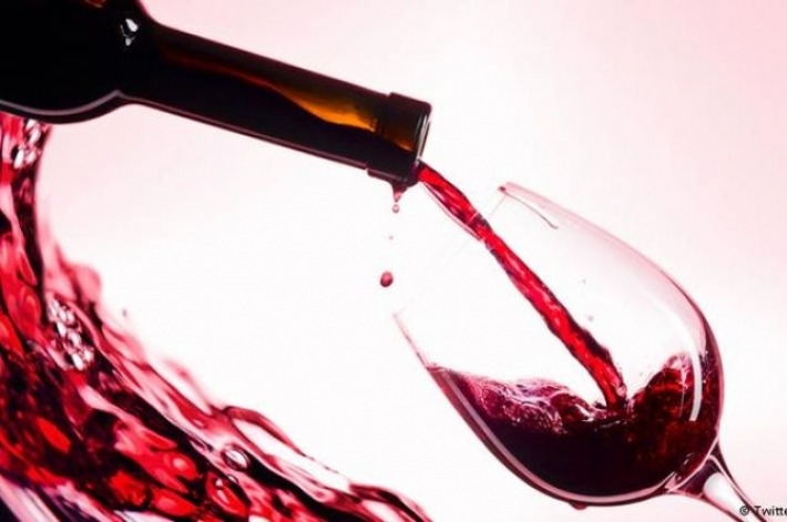 Ученые рассказали о пользе употребления вина для здоровья глаз