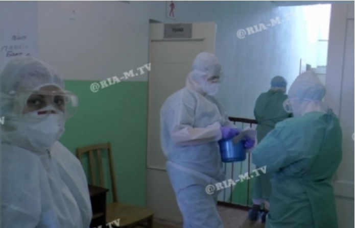За сутки в Мелитополе с симптомами коронавируса госпитализировали 4 ребенка