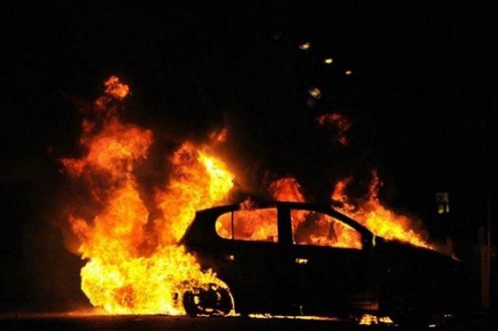 В Мелитополе загадочно горят автомобили - следующим стал Land Rover