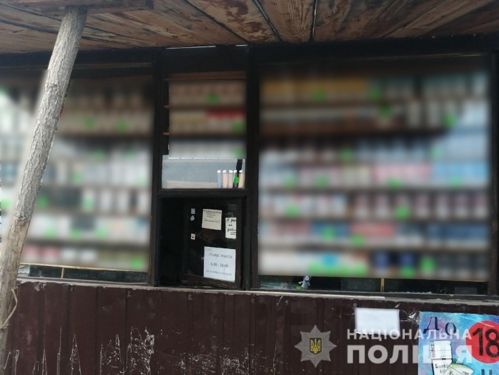 В Запорожской области правоохранители изъяли 350 пачек контрафактных сигарет (фото)