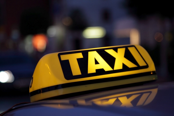 В Запорожье задержали пьяного таксиста без прав (фото)