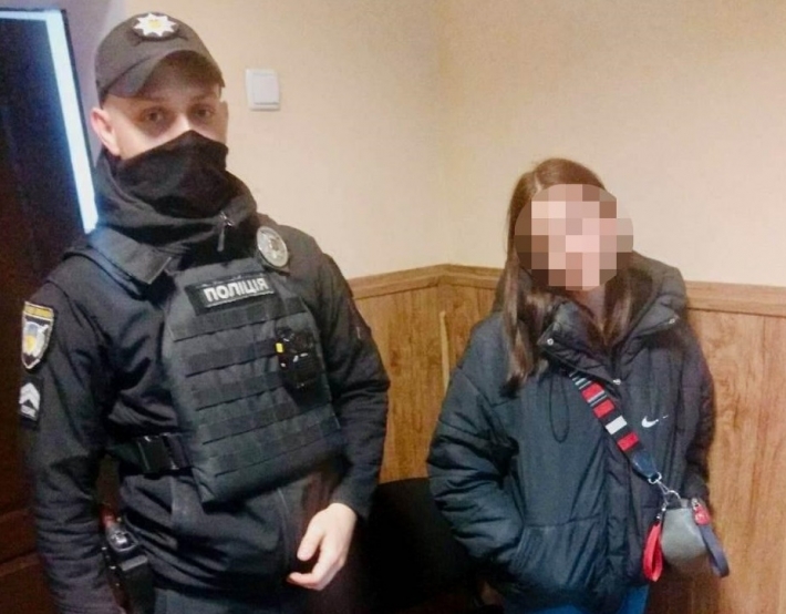 В Запорожье сбежала из дома 14-летняя девочка (фото)