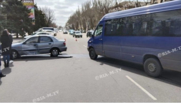 В полиции рассказали, кто виноват в ДТП с маршруткой в центре Мелитополя (фото)