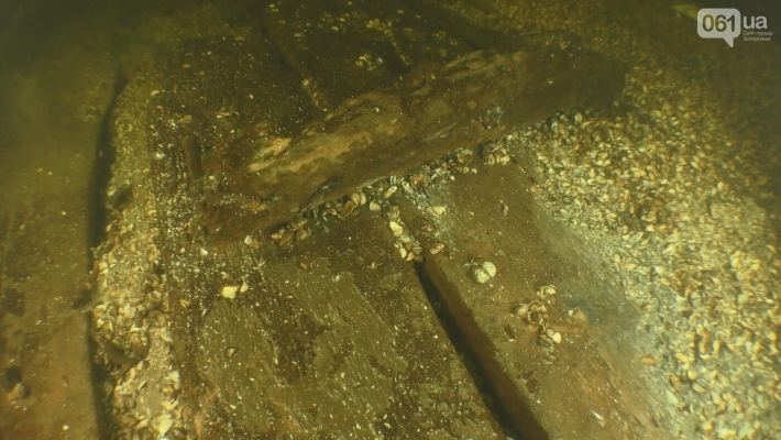 Запорожский археолог рассказал о грузовом судне, которое лежит на дне Днепра, - ФОТО