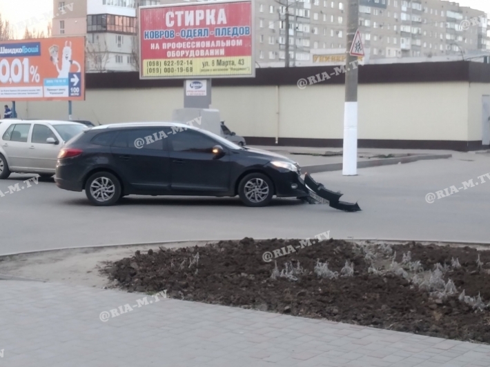 В центре Мелитополя произошло "таинственное" ДТП (фото)