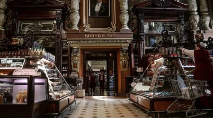 В Москве закрылся легендарный Елисеевский магазин, открытый в Российской империи и переживший СССР