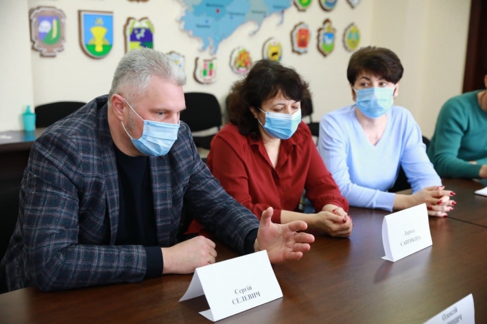 Больных коронавирусом из других городов Запорожской области будут свозить в Мелитополь
