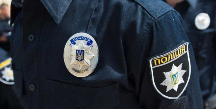В Запорожской области полицейский прибыл на вызов о домашнем насилии, но сам стал жертвой нападения