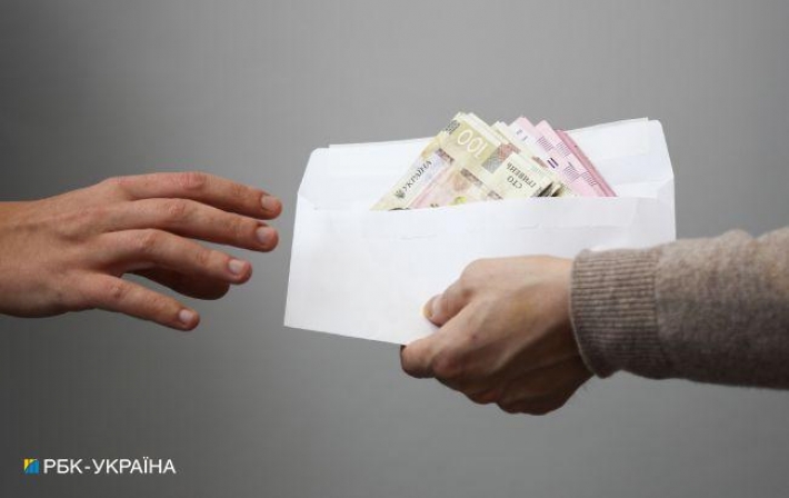 В мае украинцы получат доплаты: кому и сколько дадут