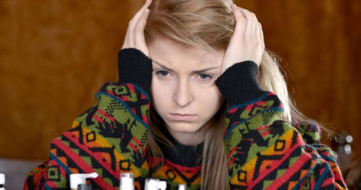 Три женские болезни, которые обостряет стресс