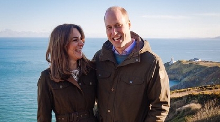 Кейт Миддлтон и принц Уильям показали новое фото принца Луи в день его рождения