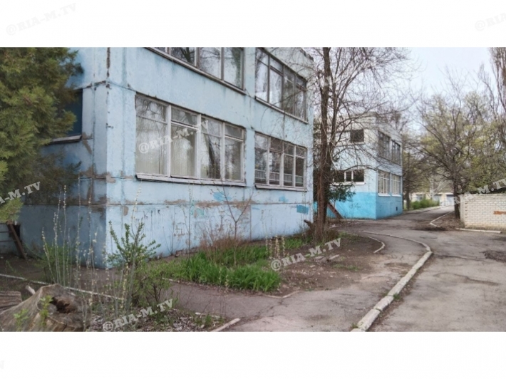 В Мелитополе корпус младшей школы оказался невостребованным (фото)