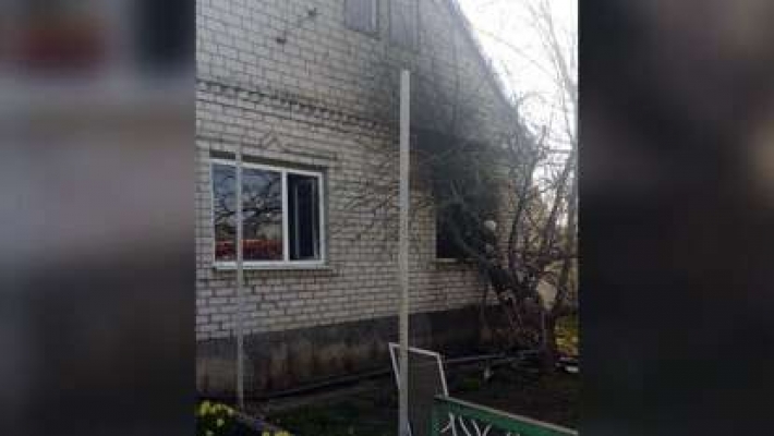 Под Днепром в собственном доме сгорел мужчина: видео