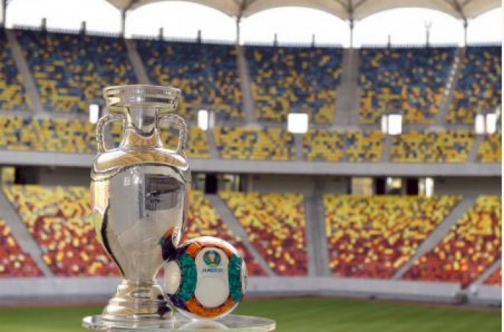 Во всем виноват ветер: в Румынии едва не сломали футбольный Кубок Европы