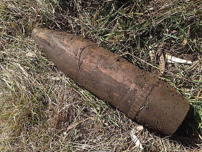 Под Новобогдановкой нашли неразорвавшийся снаряд