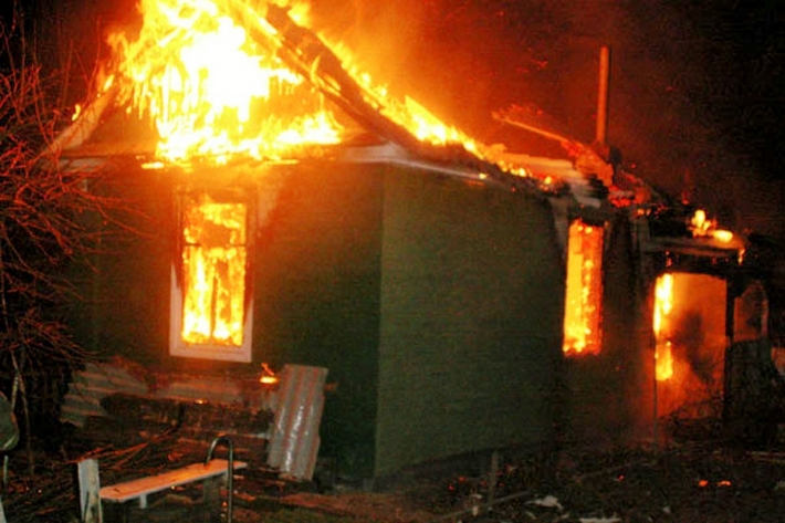 В Запорожской области сгорел дачный дом
