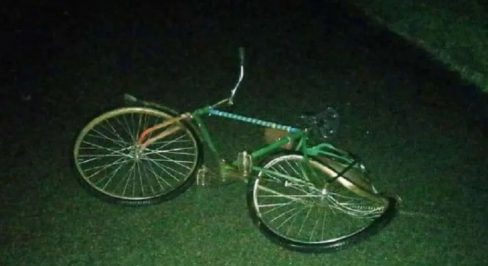 На Черниговщине пьяный турецкий дальнобойщик сбил двух велосипедисток и сбежал