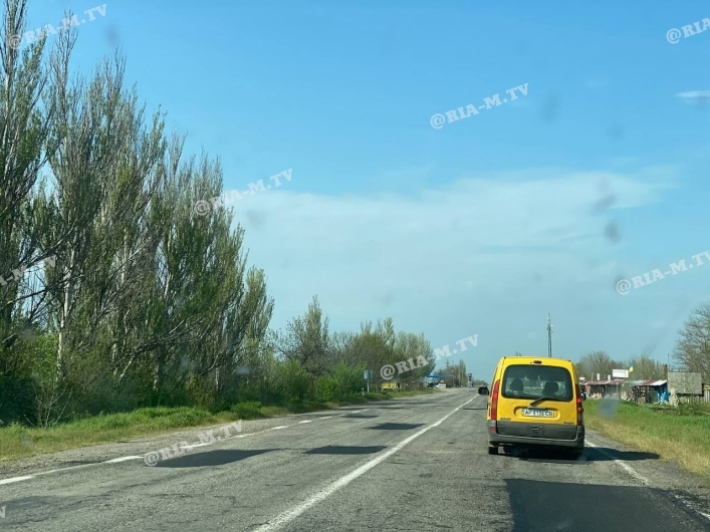 С ветерком не получится – как выглядит дорога из Мелитополя до Кирилловки (фото, видео)