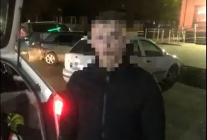 В Одессе пьяный водитель устроил "гонки" с копами и разбил девять авто: видео