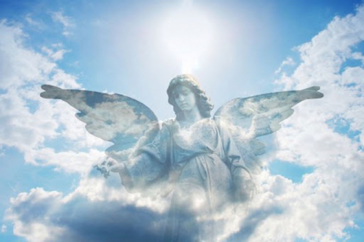 В небе над Запорожьем запечатлели "крылья ангела" (фото)