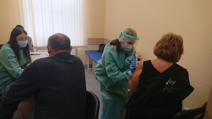 В Мелитополе пенсионеры рассказали, что в первую очередь сделают после прививки от коронавируса (фото, видео)