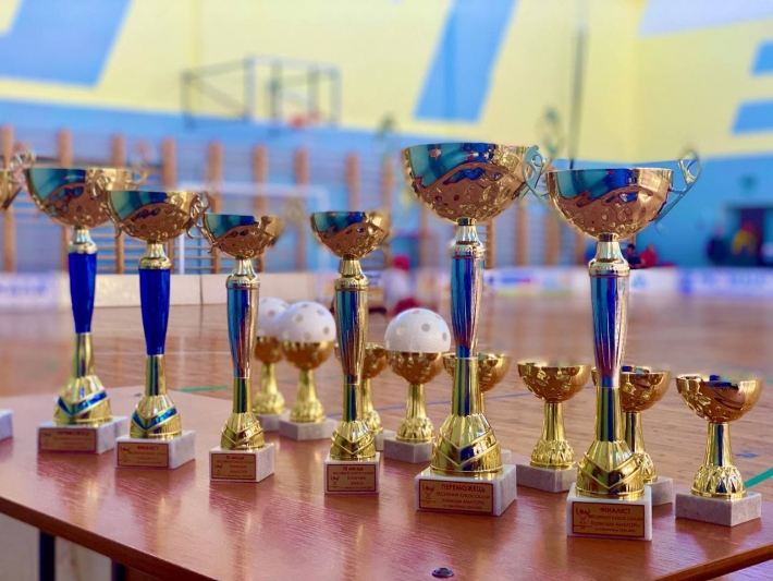 В Мелитополе 130 спортсменок участвовали в соревнованиях по флорболу