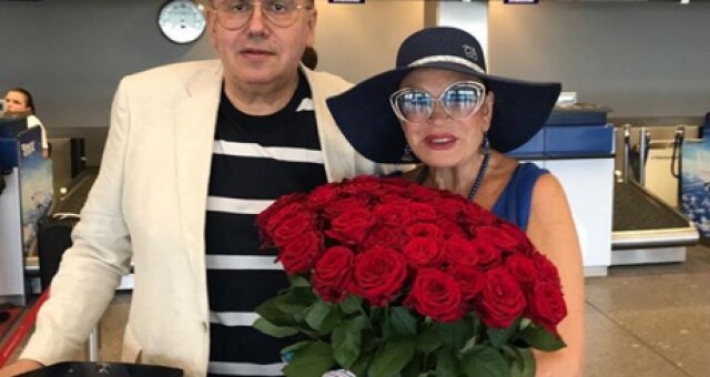 80-летняя Людмила Максакова и 69-летний Стас Садальский объявили о свадьбе