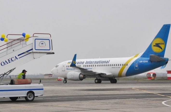 ​В Одессе экстренно посадили самолет МАУ: названа причина ЧП