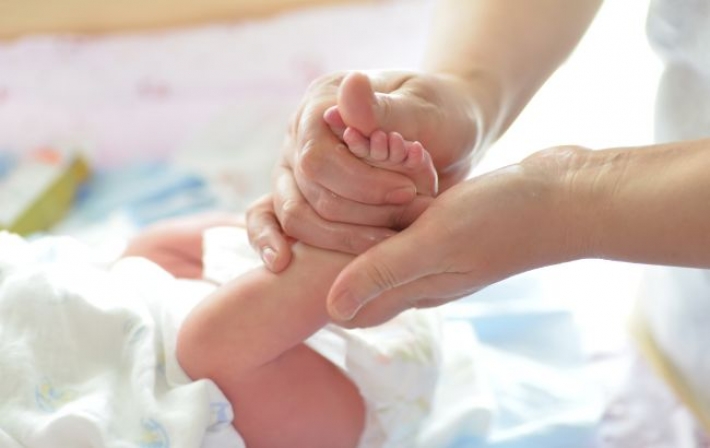 Ученые назвали причину коликов у младенцев: могут приводить в тяжелым последствиям
