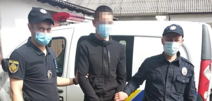 На Львовщине 19-летний парень обстрелял полицейского и двух лесничих (Фото)