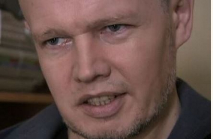 Известный российский актер пытался задушить мужчину на глазах у прохожих